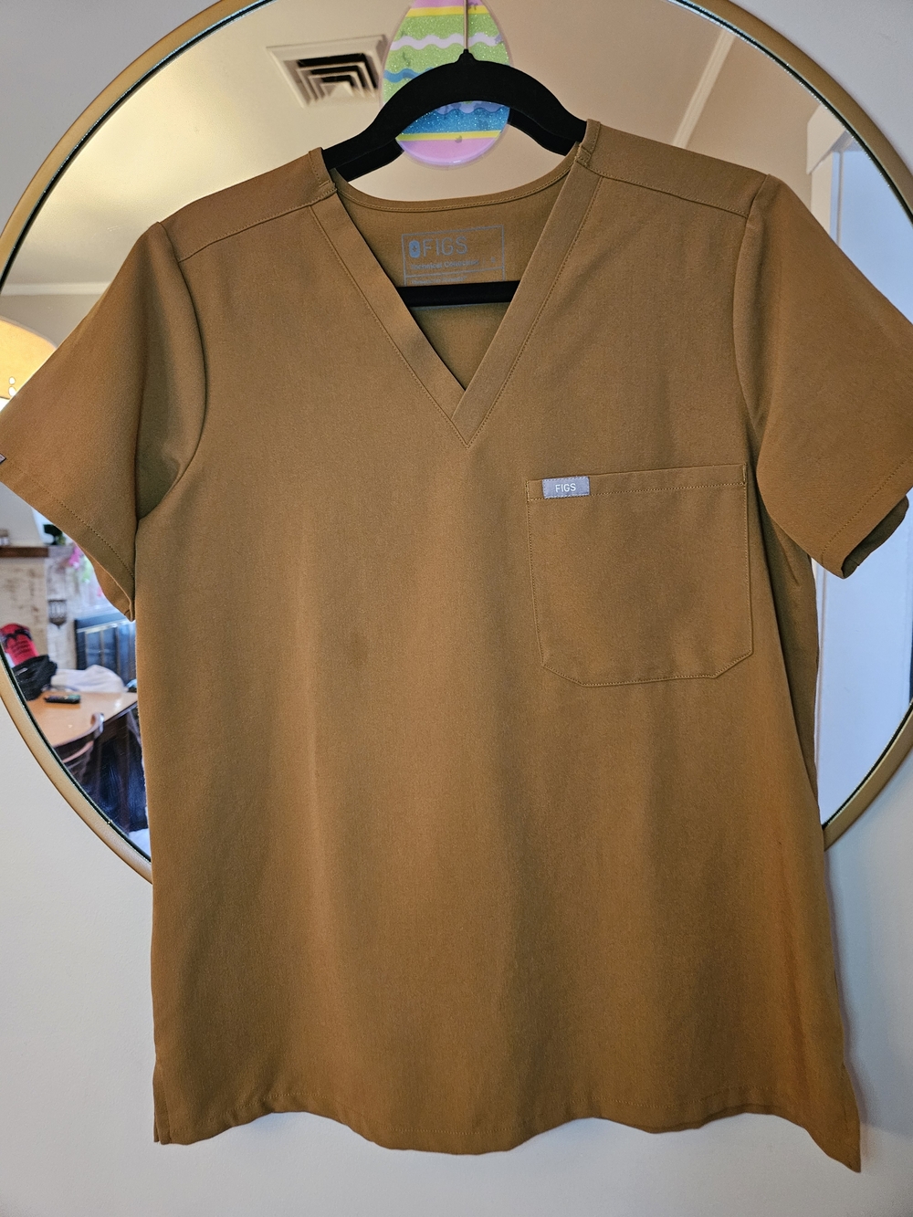 Figs Short-Sleeve V-Neck Top in Brown